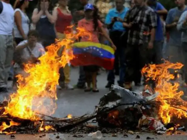 Continúa tensión en Venezuela: chavistas se enfrentan a opositores