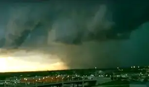 EEUU – Australia: tornados potentes y gigantescas tormentas de arena atemorizan a la población