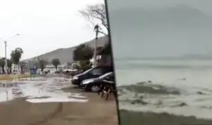 Fuerte marejada azotó esta mañana el litoral de Lima