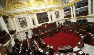 Parlamentarios cuestionan declaraciones de Vizcarra sobre cierre de Congreso