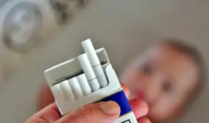 Mujer da de fumar a su hijo de 11 meses y publica video en Instagram