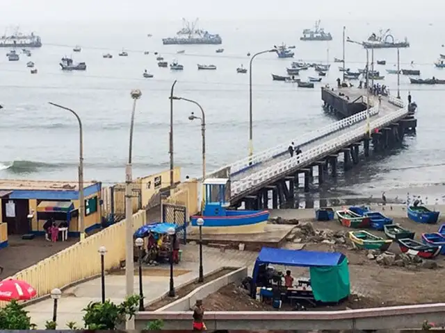 Perú firma acuerdo con China por puerto de Chancay