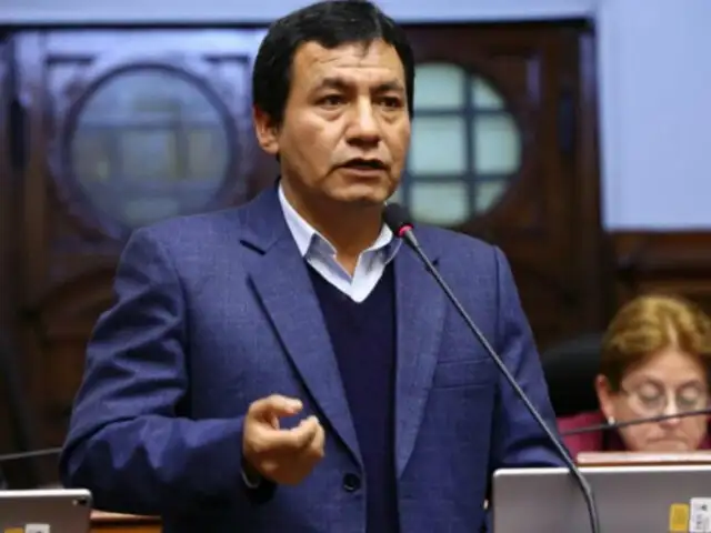 Ayacucho: condenan a 5 años de prisión a congresista Joaquín Dipas