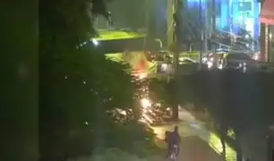 San Isidro: moto lineal explotó frente a centro comercial