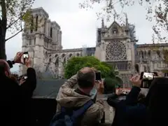 Francia: primera misa en la catedral de Notre Dame tras incendio