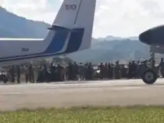 Junín: militar sufre accidente durante exhibición de paracaidismo
