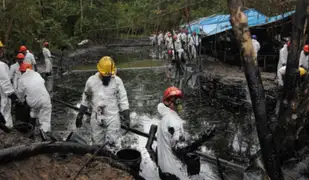 Petroperú controló fuga de crudo tras nuevo atentado contra oleoducto