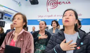 Extranjeros adoptan nacionalidad peruana por Fiestas Patrias