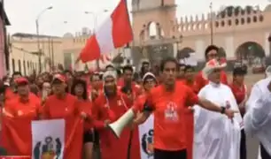 Runners realizaron tradicional trote patriótico por las calles de Lima