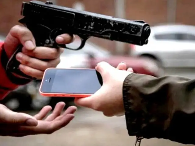 Ciudad de México: robos de celulares se incrementan a 1700 por día