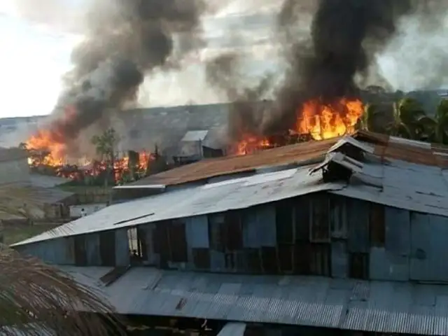 Iquitos: voraz incendio consume al menos 50 viviendas