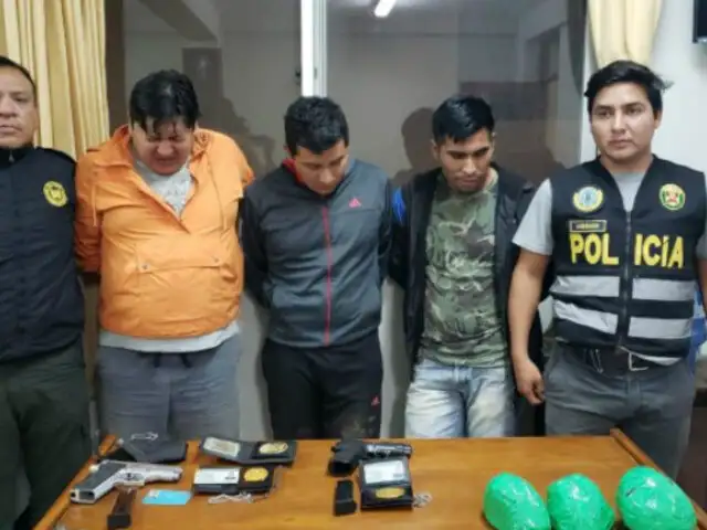 La Libertad: detienen a dos policías cuando transportaban droga en camioneta