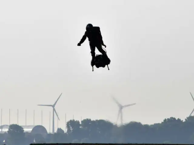 Francia: 'soldado volador' volverá a intentar cruzar el Canal de la Mancha