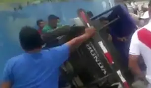 Iquitos: enardecidos vecinos golpean a sujeto que agredió a su pareja