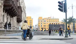 Plaza de Armas de Lima: implementan 17 rampas para personas con discapacidad