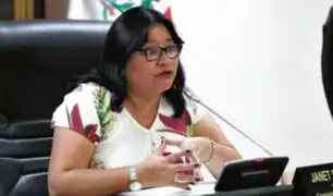 Janet Sánchez considera que debería seguir en presidencia de Comisión de Ética