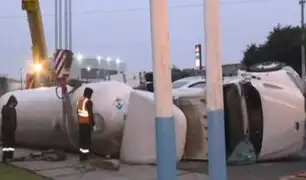 Callao: intentan retirar cisterna de gas tras aparatoso accidente