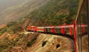 Turistas deslumbrados por travesía del Ferrocarril Central Andino de Lima-Huancayo
