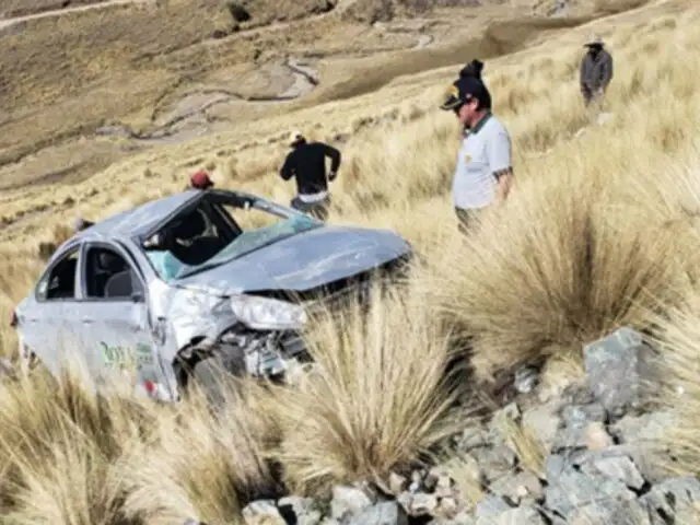Cusco: al menos tres muertos deja despiste y vuelco de auto en Chumbivilcas