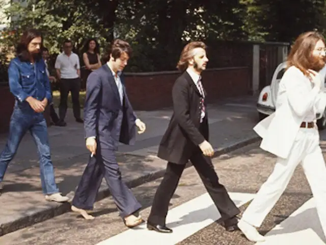 The Beatles: fans celebran el 50 aniversario de la foto de Abbey Road