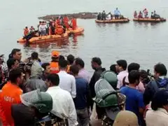 Al menos 12 muertos y 25 desaparecidos dejó naufragio en la India