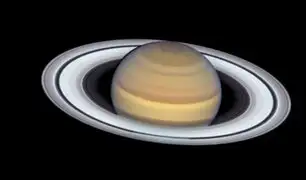 NASA publica la "fotografía más detallada" de Saturno hasta la fecha