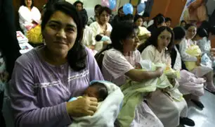 Recomiendan ampliar licencia de maternidad de 3 a 6 meses en Perú