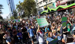 Marcha por cambio climático dejó 13 detenidos y 10 heridos en Chile
