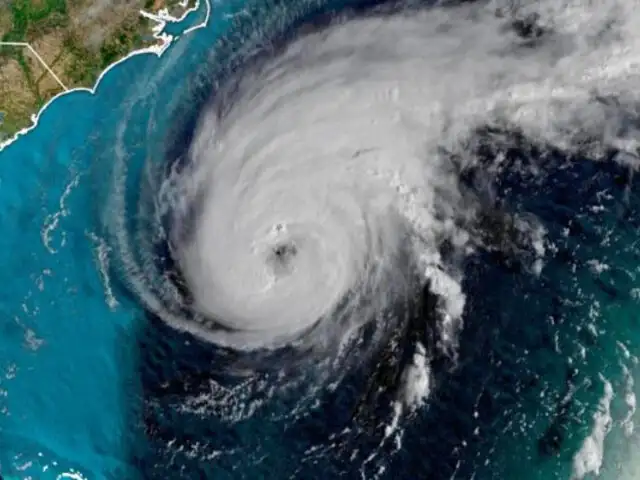 Bermudas se prepara para la llegada del huracán “Humberto”