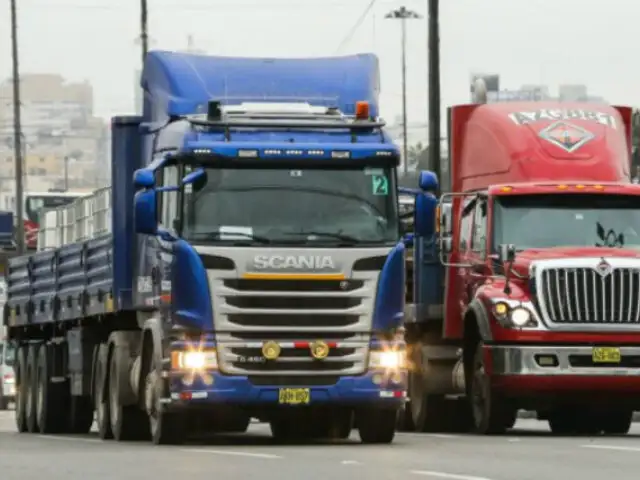 'Pico y placa' para camiones: ampliarán por un mes la marcha blanca