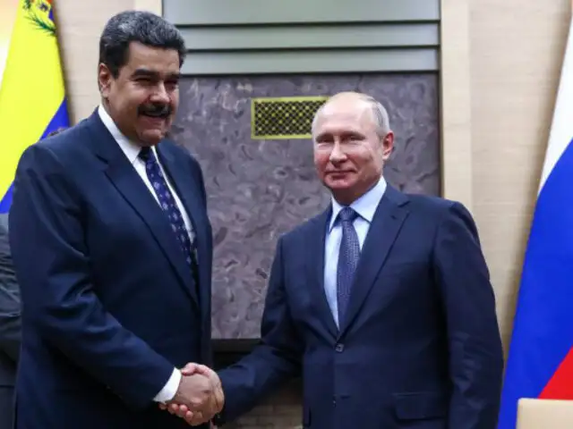 Putin insta a un diálogo entre Gobierno y oposición en Venezuela
