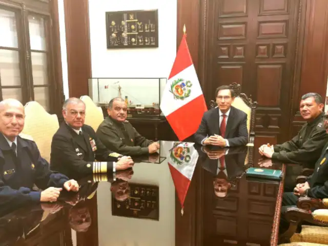 Palacio de Gobierno: jefes del Comando Conjunto de FF.AA. y la Policía reafirman apoyo a Vizcarra