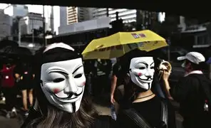 Miles de manifestantes enmascarados vuelven a paralizar Hong Kong