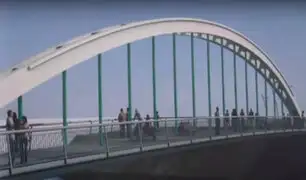 Alcalde Muñoz supervisa obras de nuevo puente en malecón Checa
