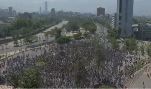 Chile: cientos de manifestantes se concentran en Plaza Italia de Santiago