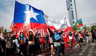 Chile: Gobierno y oposición acuerdan plebiscito para una nueva Constitución