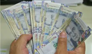 Vicente Zeballos anunció que promoverán aumento del sueldo mínimo