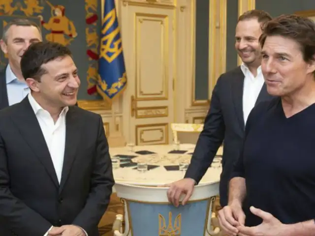 Presidente de Ucrania a Tom Cruise: "Eres guapo"