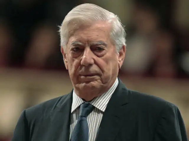 Vargas Llosa: “En mis 83 años no he visto un Parlamento que tuviera la mediocridad de este último”