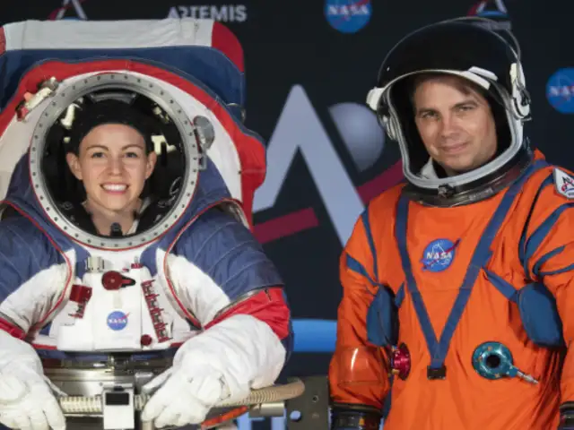 La NASA presentó sus nuevos trajes espaciales para volver a la Luna