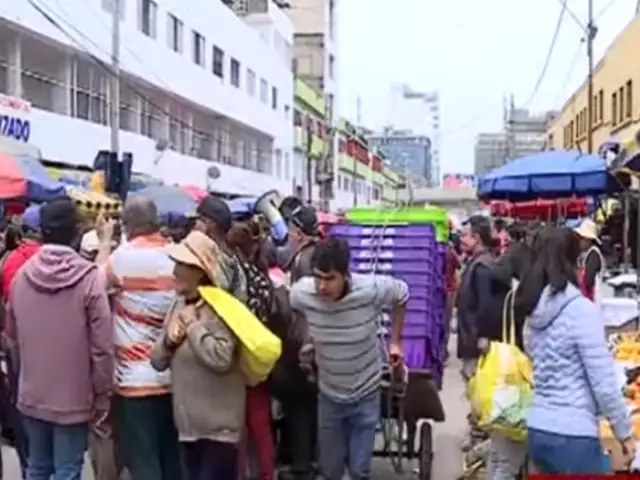 La Victoria: A mes y medio de cierre de ‘La Parada’, comerciantes exigen reabrir mercado