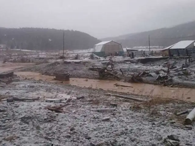 Al menos 15 muertos dejó el derrumbe de una represa en Rusia