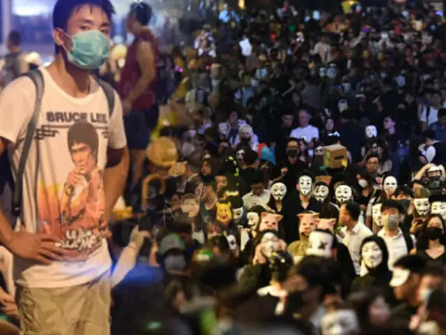 Hong Kong: se registran enfrentamientos entre manifestantes y la policía en noche de Halloween