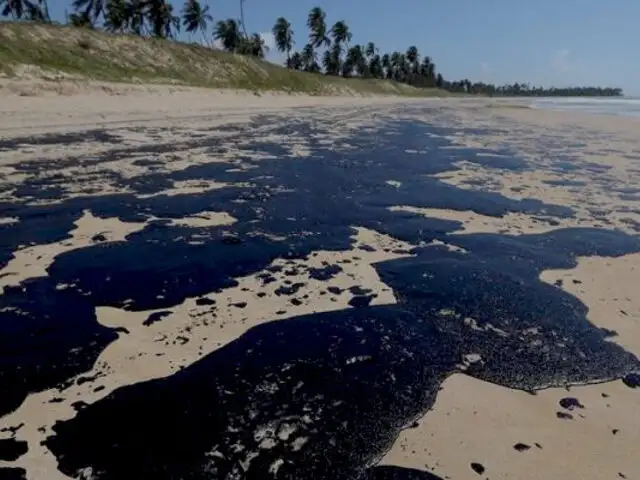 Bolsonaro alerta sobre derrame de petróleo en Brasil: “Lo peor está por venir”