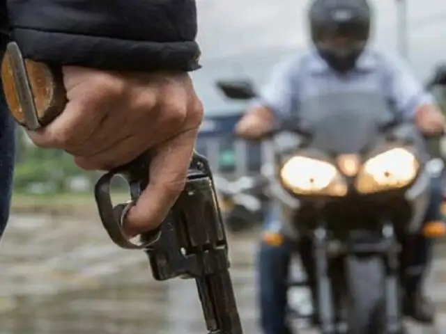 La Libertad: asesinan de varios disparos a joven motociclista