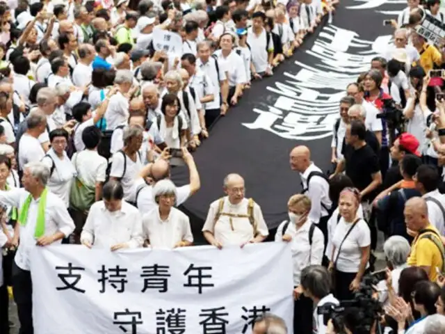 Hong Kong: se registró multitudinaria manifestación de personas de tercera edad