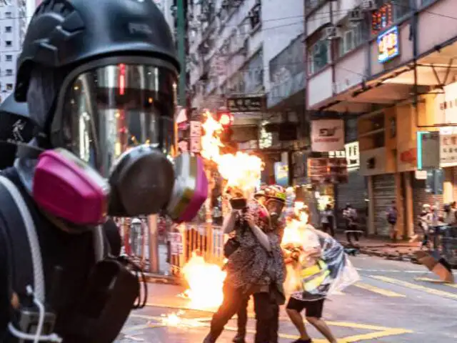 Hong Kong vive una de las jornadas más violentas en cinco meses de protesta