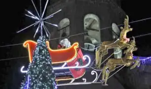 VIDEO: Papá Noel estrelló su trineo contra edificio en México