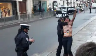 París: activistas de ‘Femen’ intentaron boicotear cumbre sobre Ucrania
