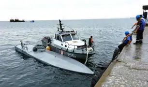 Piura: Patrullera de la Marina remolca nave sumergible que transportaba droga
